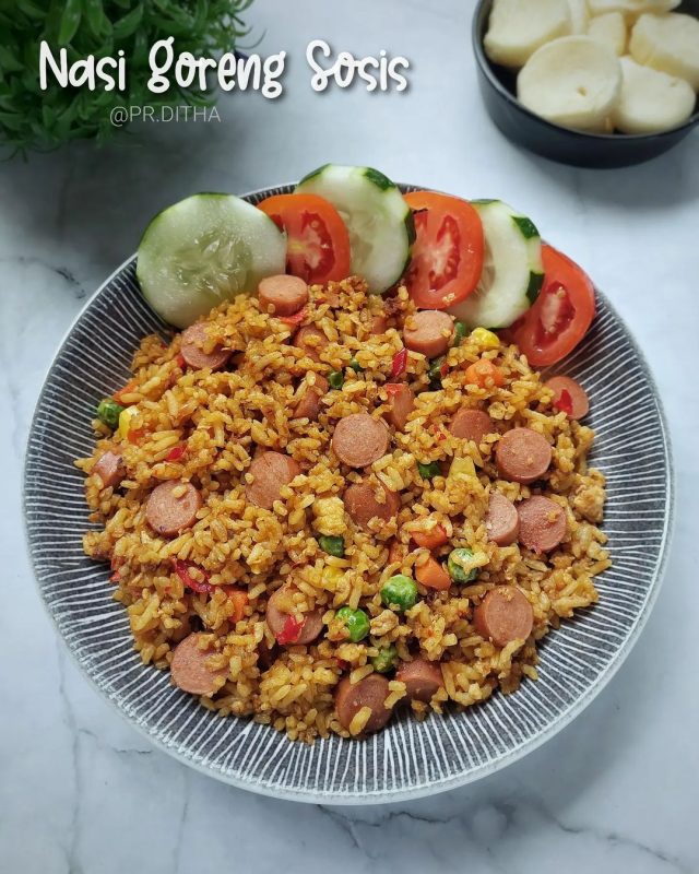 NASI GORENG SOSIS